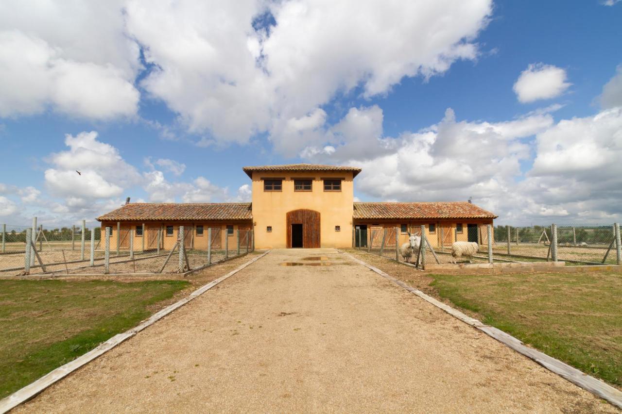 Ibersol La Casona De Andrea Hotel Tiedra Екстериор снимка