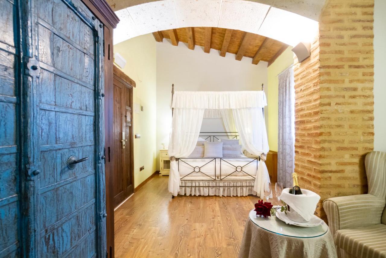 Ibersol La Casona De Andrea Hotel Tiedra Екстериор снимка