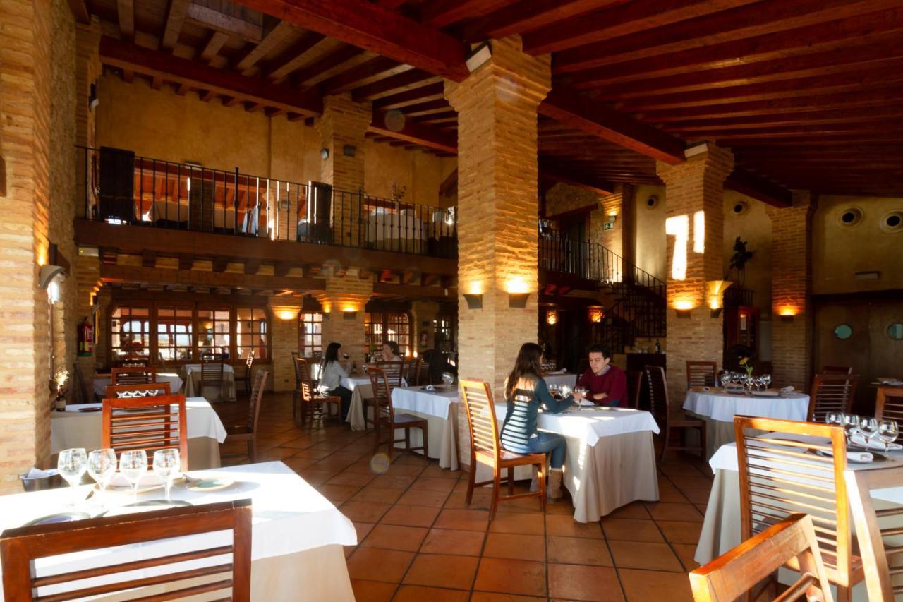 Ibersol La Casona De Andrea Hotel Tiedra Екстериор снимка